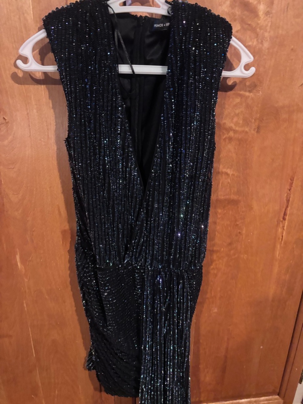 Never been worn! Sequin Evening dress in Black with Iridescent Sparkle